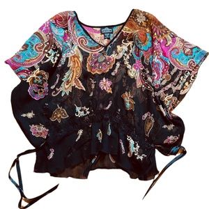 Women’s blouse, size medium